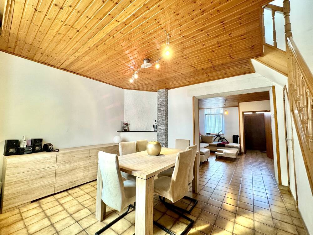 Immeuble mixte à vendre à Vaux-sous-Chèvremont 4051 230000.00€ 3 chambres 120.00m² - annonce 173583