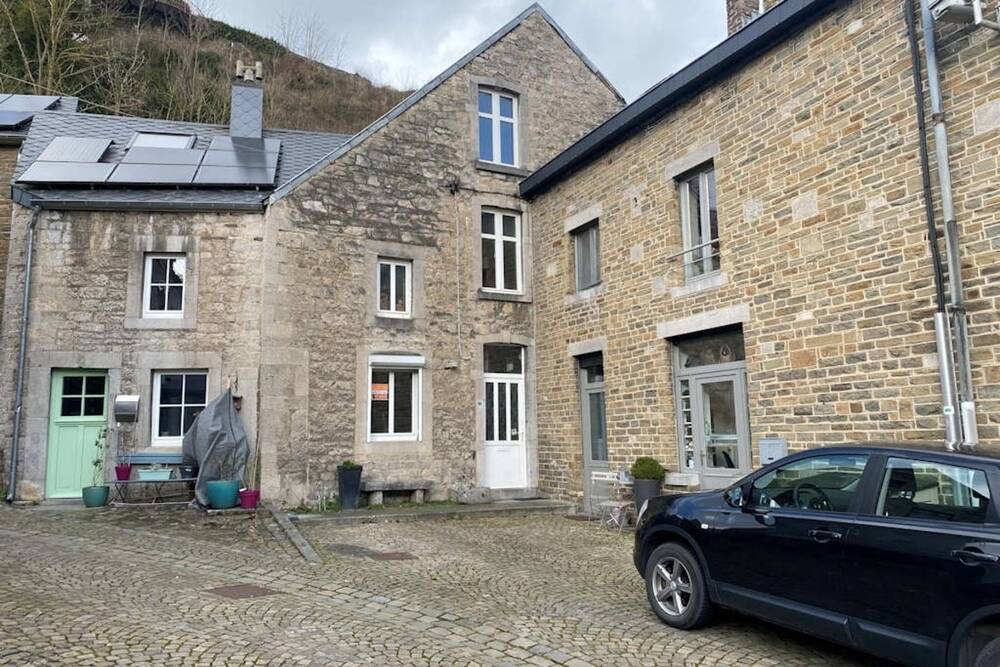 Maison à vendre à Comblain-au-Pont 4170 110000.00€ 5 chambres 277.00m² - annonce 3816