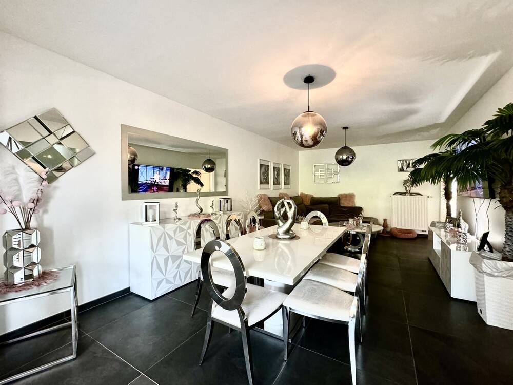 Appartement à vendre à Saint-Nicolas 4420 239000.00€ 4 chambres 100.00m² - annonce 136607