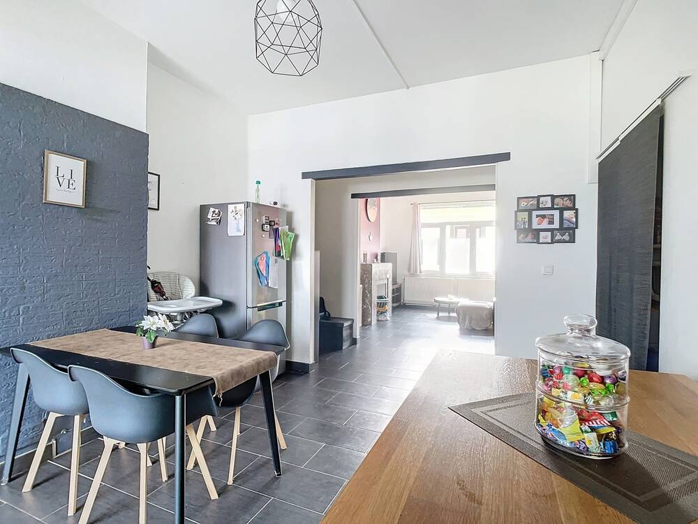 Appartement à vendre à Huy 4500 155000.00€ 2 chambres 100.00m² - annonce 154354