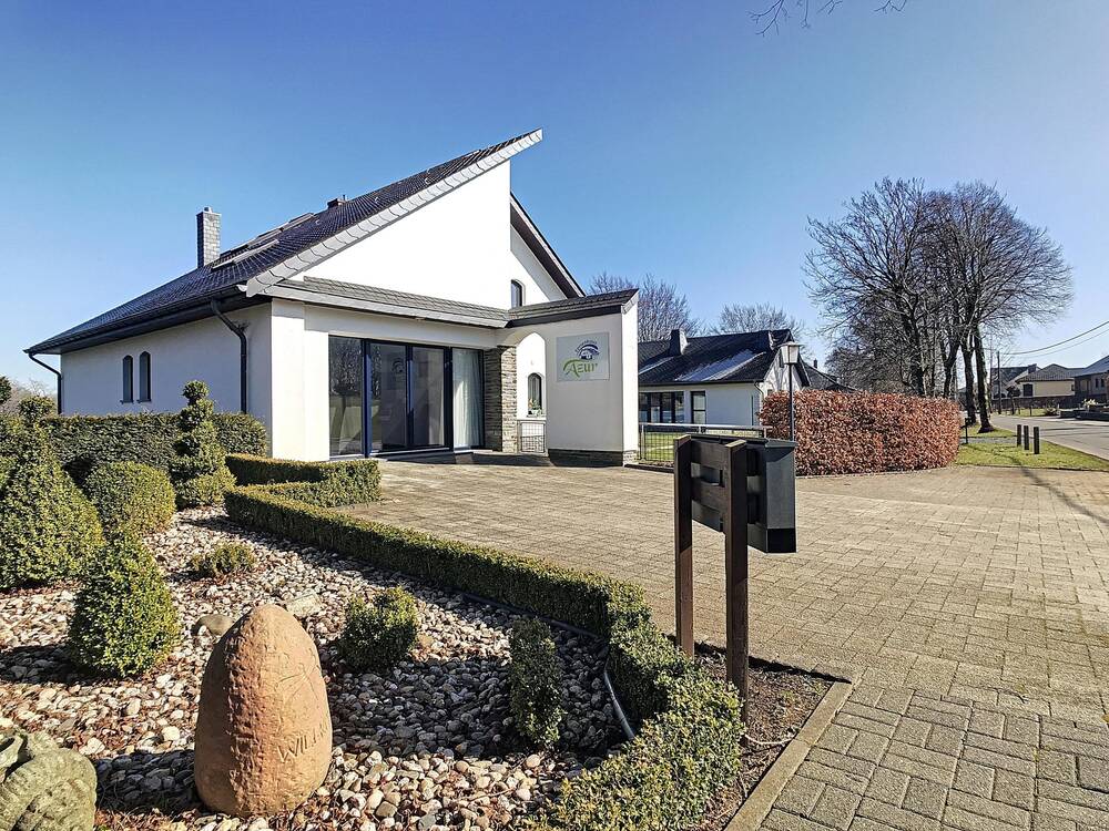 Maison à vendre à Butgenbach 4750 790000.00€ 4 chambres 336.00m² - annonce 225312