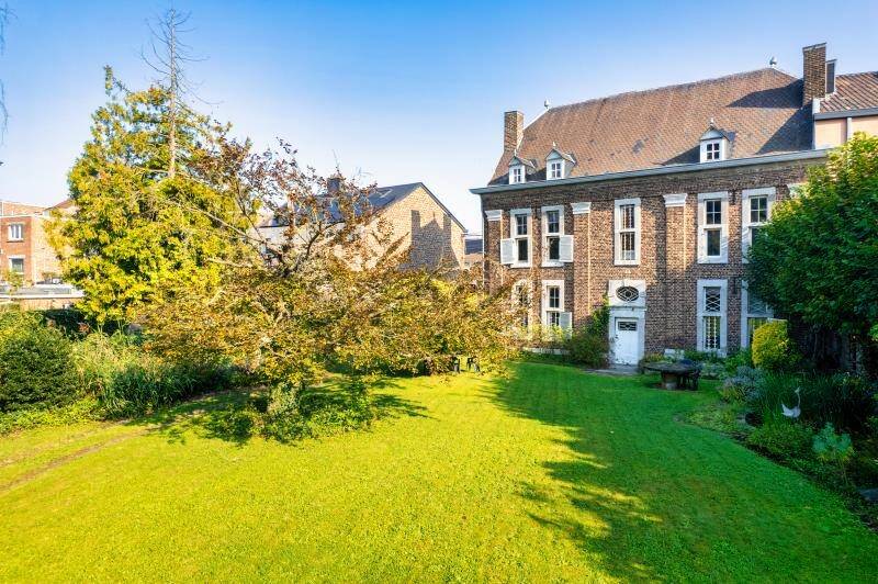 Maison à vendre à Visé 4600 690000.00€ 7 chambres 353.00m² - annonce 242673