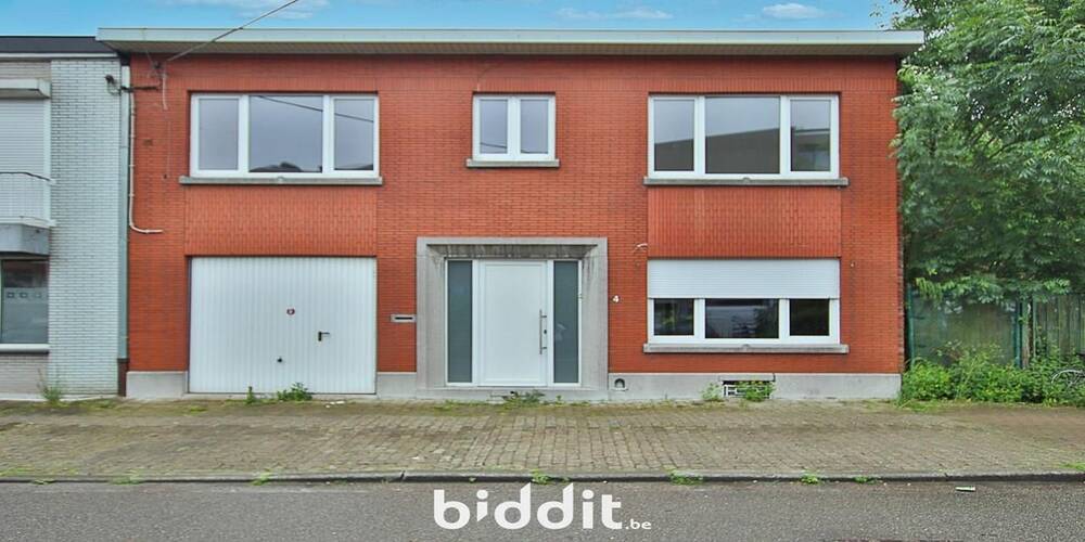 Maison à vendre à Ans 4430 110000.00€ 4 chambres 186.00m² - annonce 247493