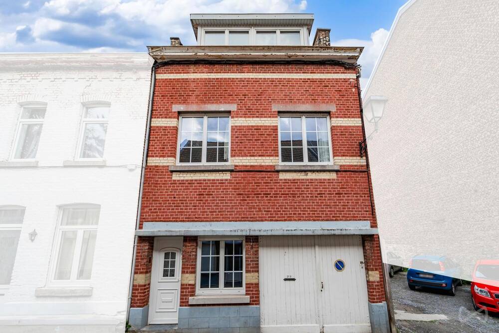 Maison à vendre à Huy 4500 274000.00€ 4 chambres 300.00m² - annonce 258967