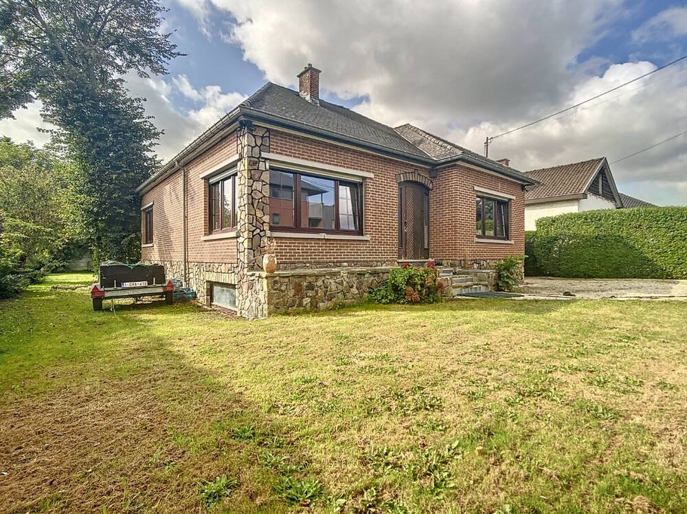 Bungalow à vendre à Hermalle-sous-Argenteau 4681 390000.00€ 3 chambres 137.00m² - annonce 266939