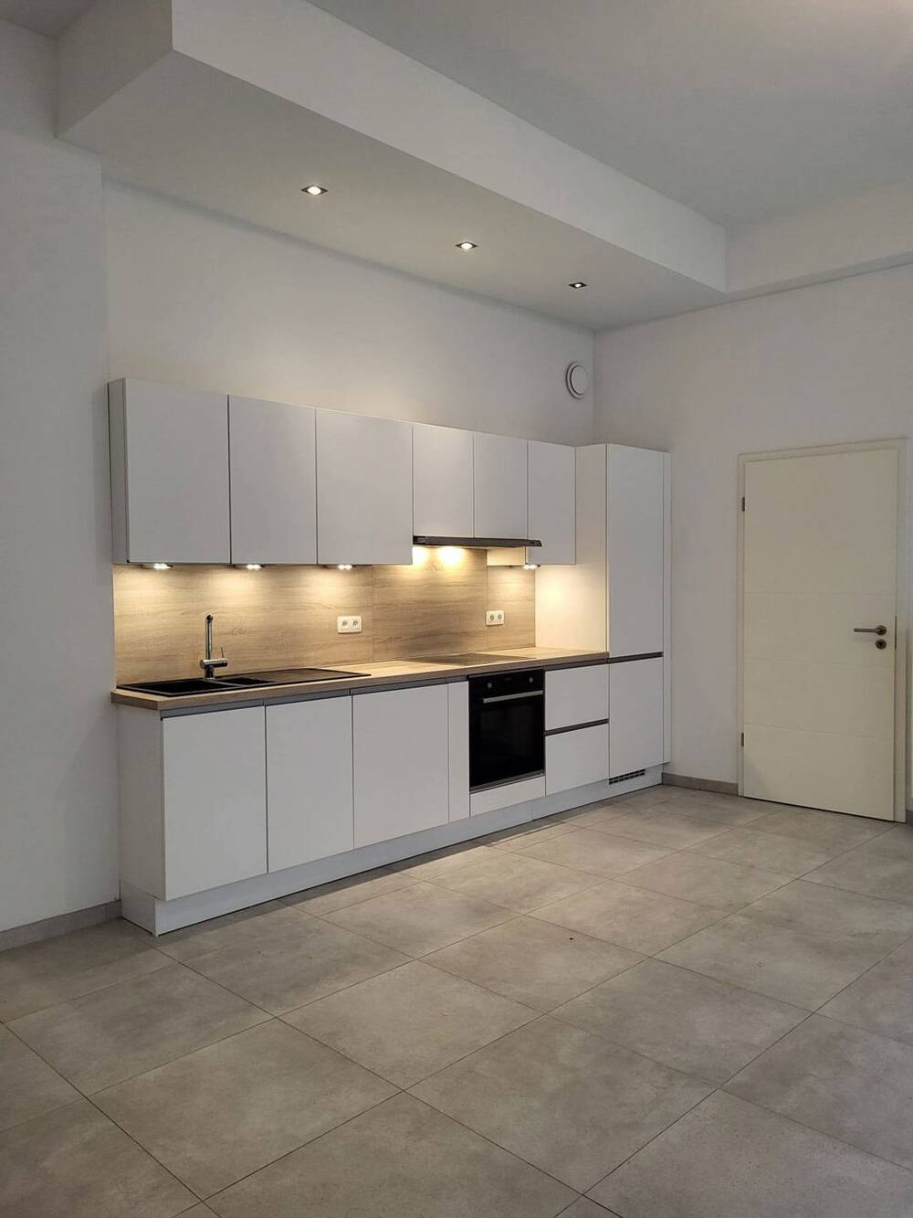 Appartement à louer à Liège 4000 730.00€ 1 chambres 65.00m² - annonce 310848