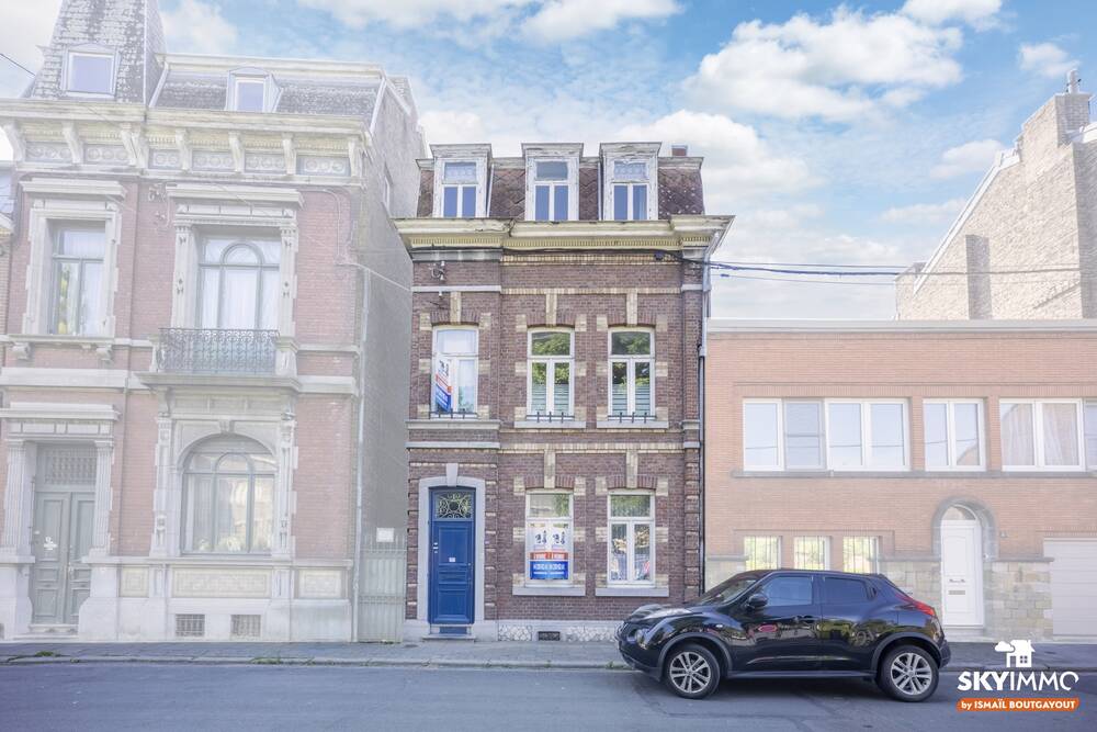 Maison à vendre à Jemeppe-sur-Meuse 4101 180000.00€ 6 chambres 230.00m² - annonce 311010